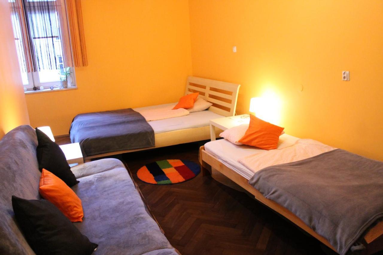 Hostel Centrum Sabot Krakau Exterior foto
